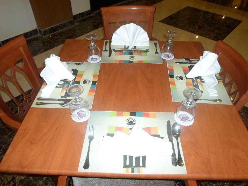 Ultra Loaloa Nile Maadi Hotel Kaherah Luaran gambar